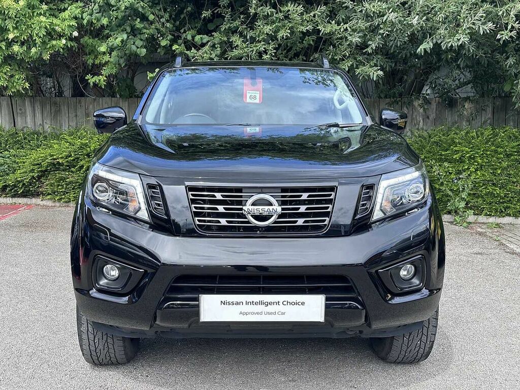 Nissan Navara 2.3 Dci N-guard Pickup Double Cab Manua Black #2