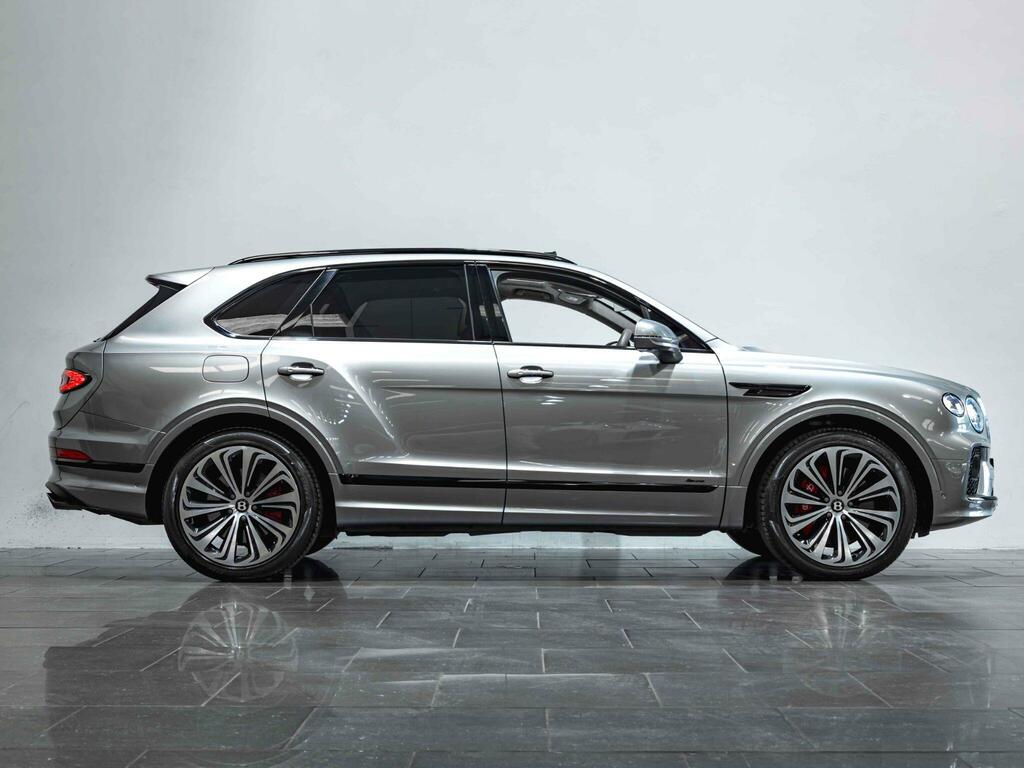 Bentley Bentayga Azure V8  #6