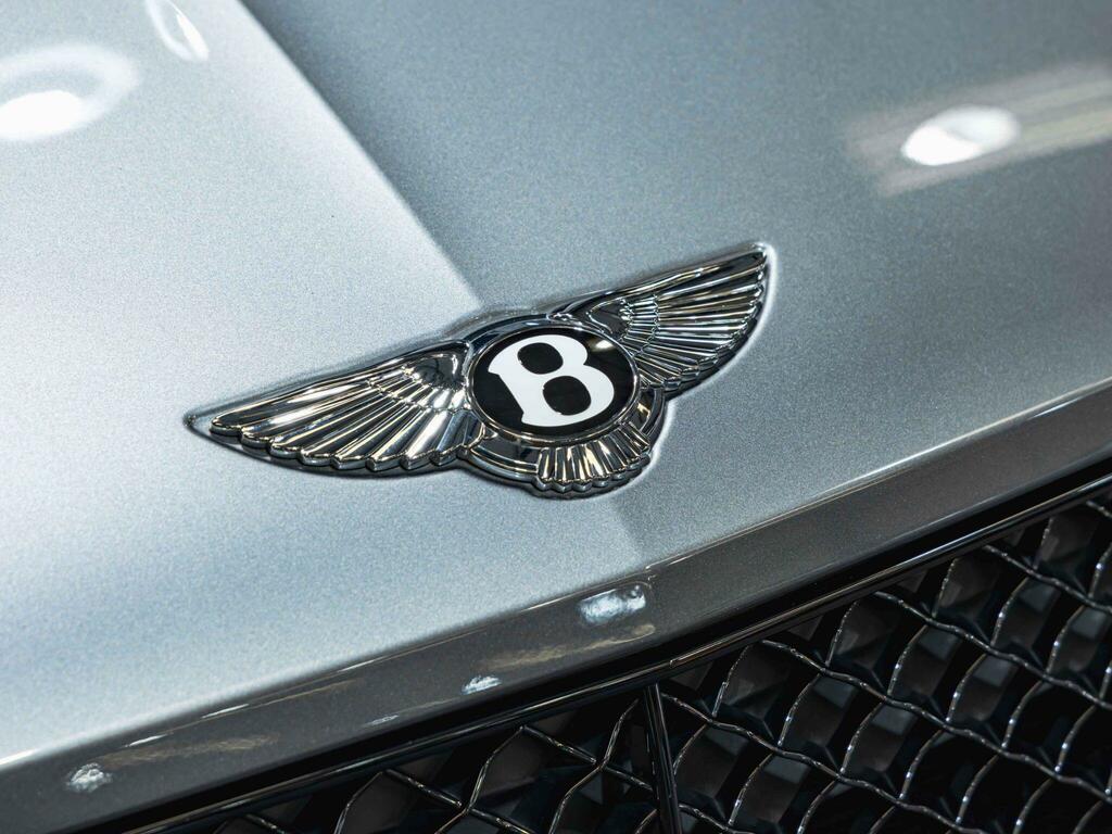 Bentley Bentayga Azure V8  #14