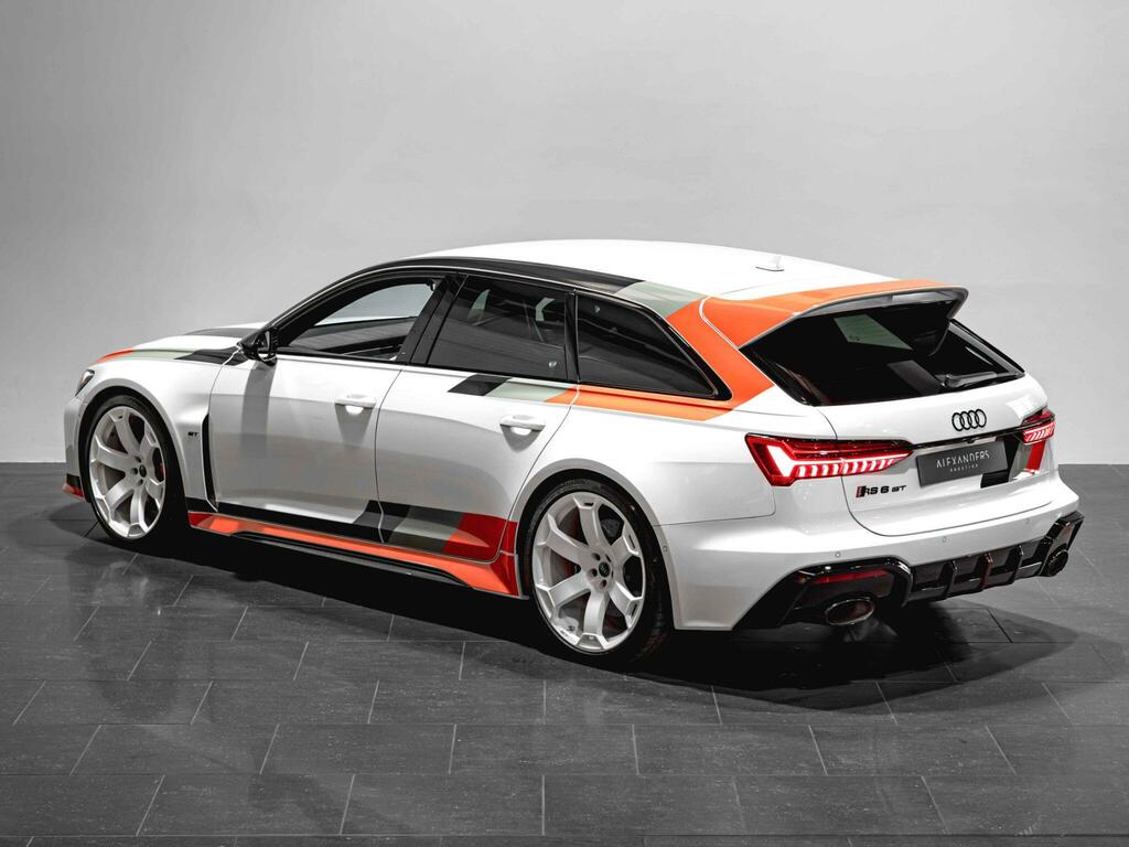 Audi RS6 Avant Automatic Black #5