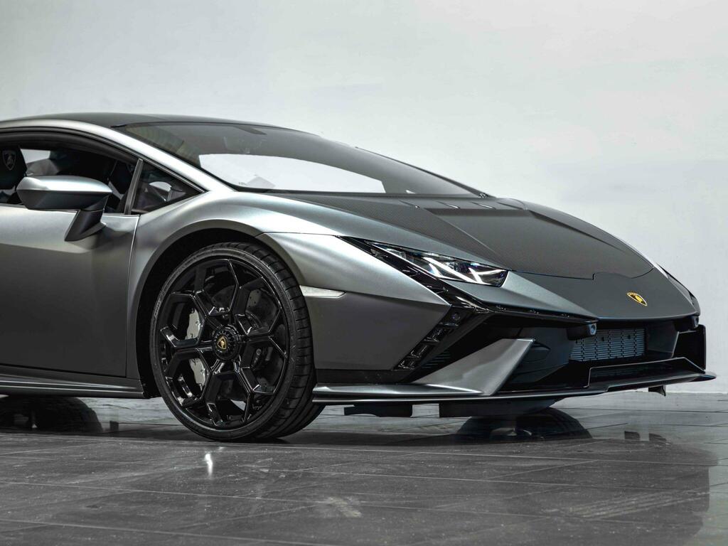 Lamborghini Huracan Sto  #12