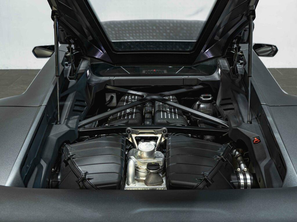 Lamborghini Huracan Sto  #19