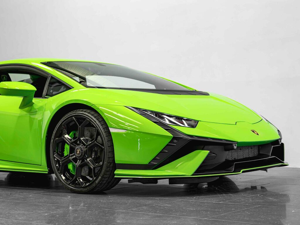 Lamborghini Huracan Tecnica Black #12