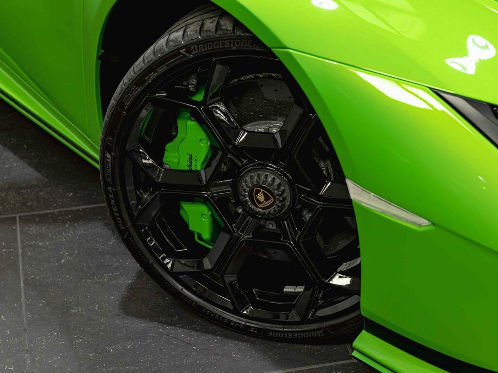 Lamborghini Huracan Tecnica Black #16