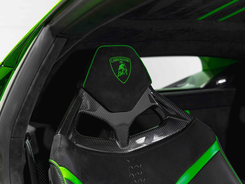 Lamborghini Huracan Tecnica Black #20