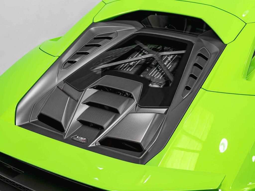 Lamborghini Huracan Tecnica Black #18