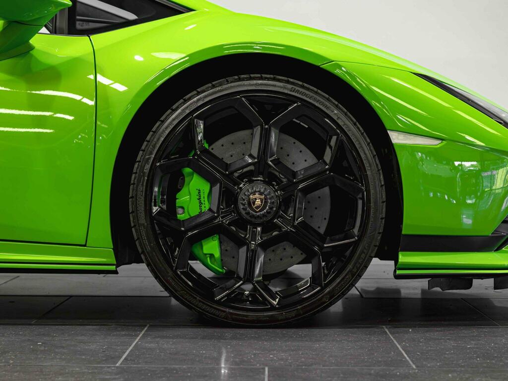 Lamborghini Huracan Tecnica Black #7