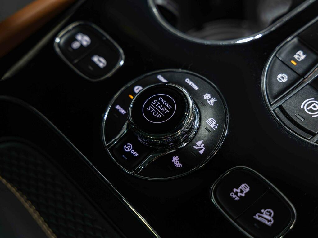 Bentley Bentayga 4.0 V8 S Touring Spec Grey #26
