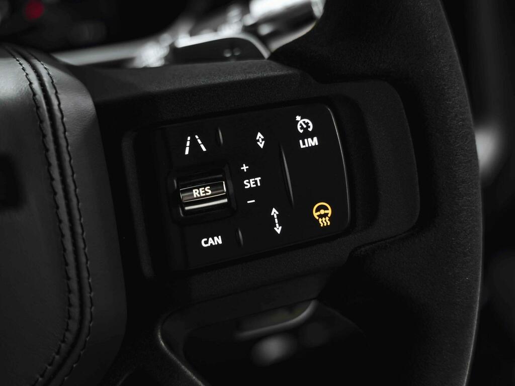 Land Rover Defender 90 Defender X-dynamic S D Mhev Silver #14
