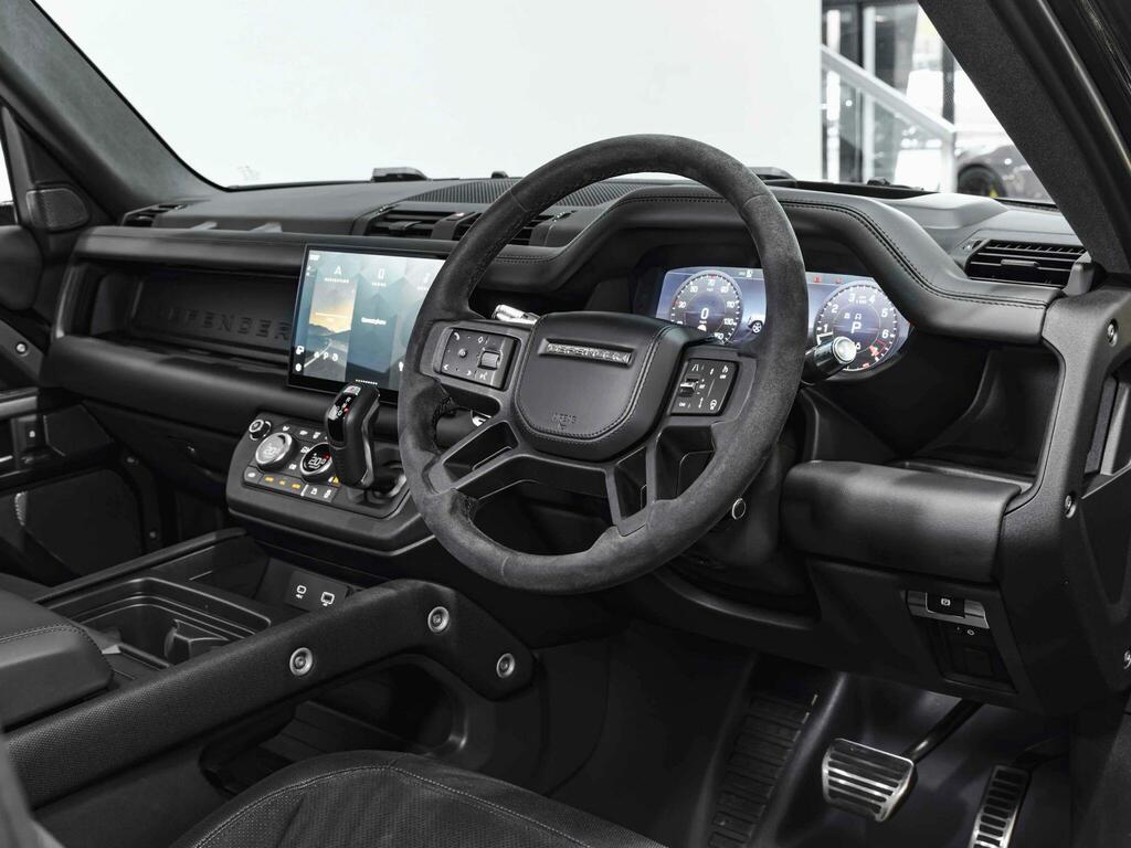 Land Rover Defender 90 Defender X-dynamic S D Mhev Silver #12