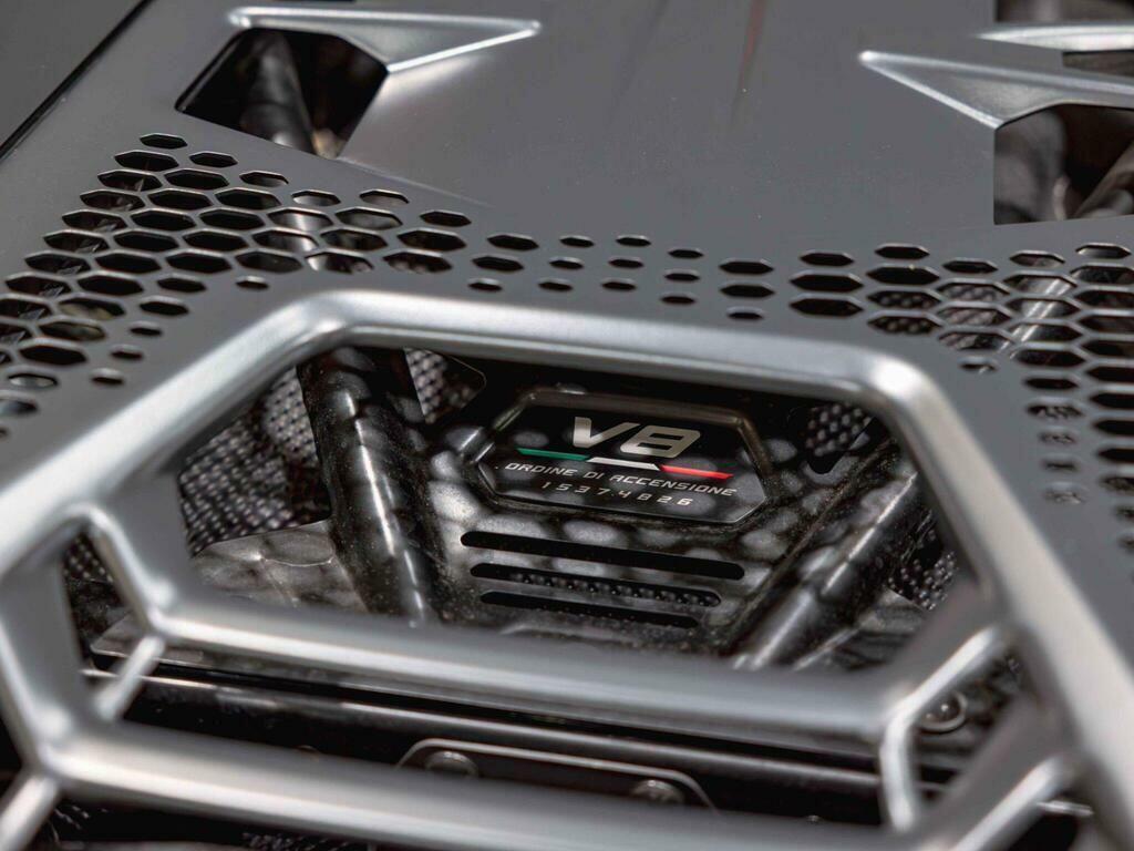Lamborghini  Temerario 4.0 V8 677Kw Phev Awd Au  #15