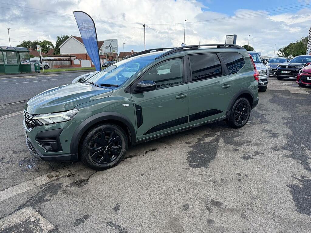Dacia Jogger 1.0 Tce Extreme Se Euro 6 Ss SK23AOO Green #4