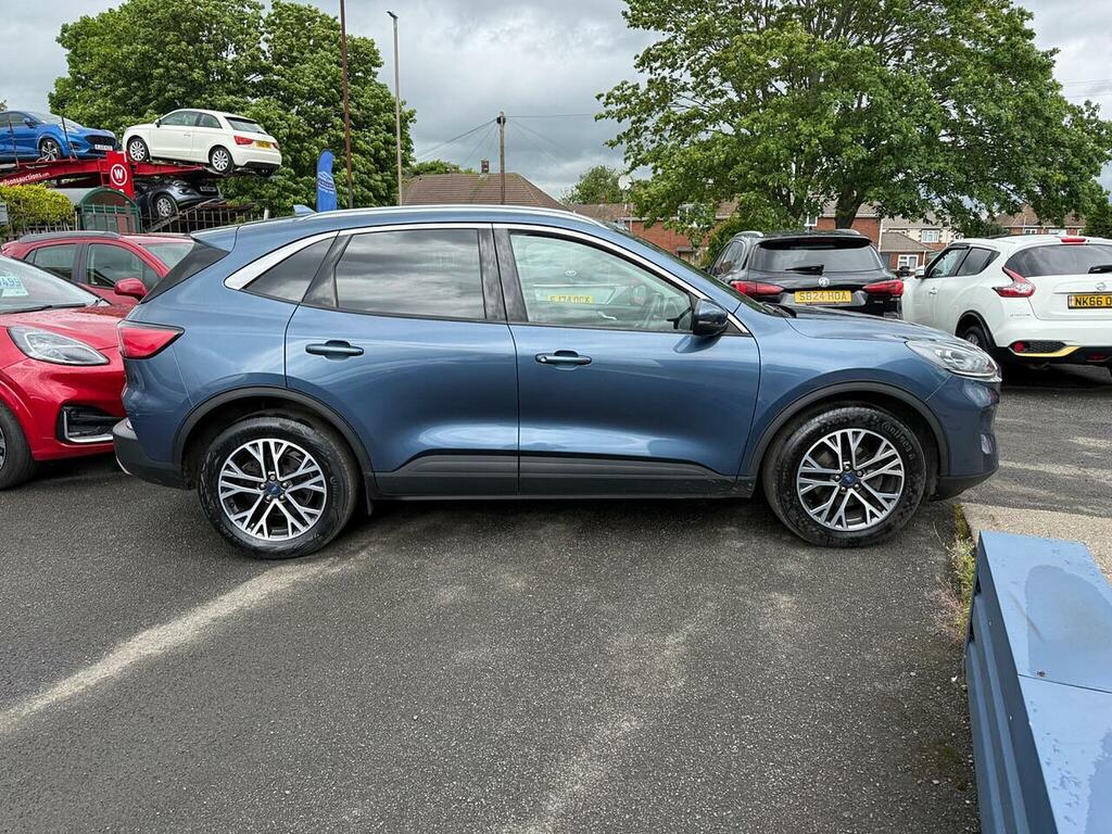 Ford Kuga 2.0 Ecoblue Mhev Titanium Euro 6 Ss DA22FBU Blue #4