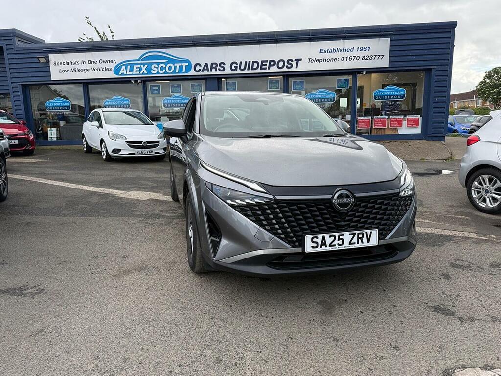 Nissan Qashqai 1.3 Dig-t Mhev Acenta Premium Euro 6 Ss SA25ZRV Grey #3