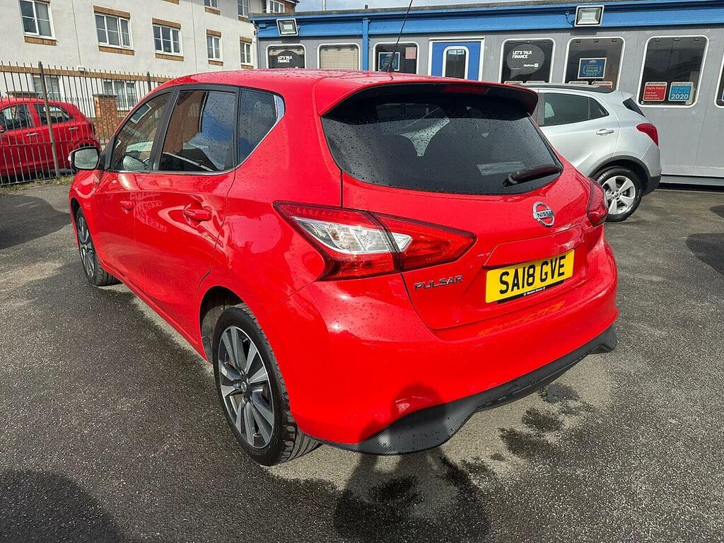 Nissan Pulsar Hatchback Black #7