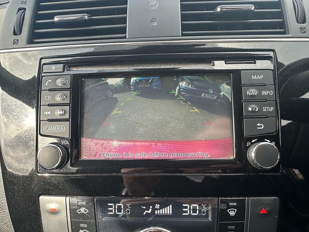 Nissan Pulsar Hatchback Black #29