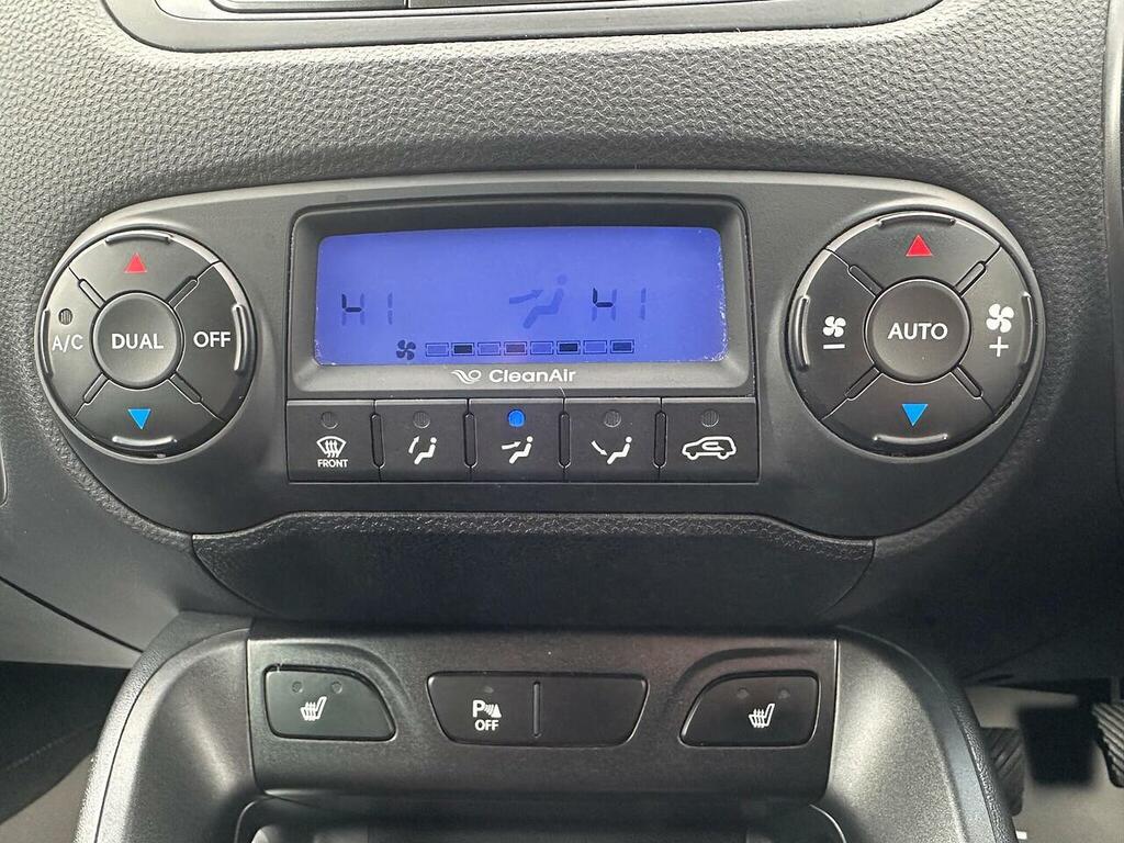 Hyundai Ix35 S White #29