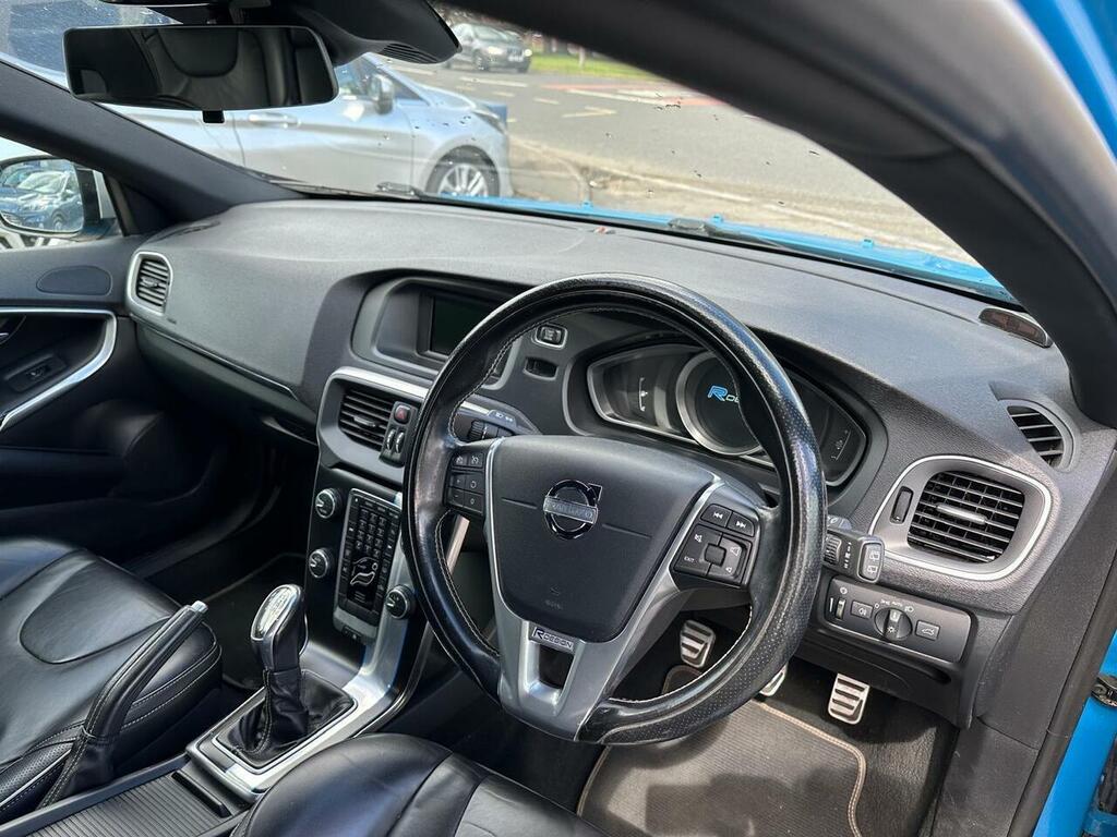 Volvo V40 D2 Se White #12