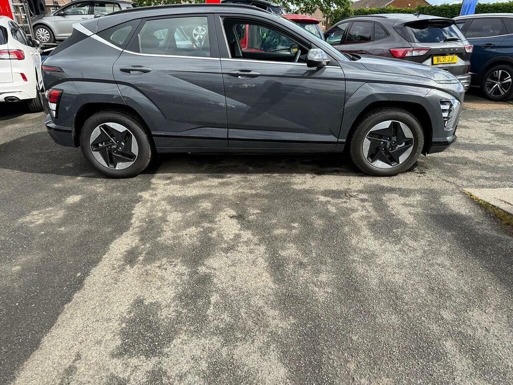 Hyundai Kona 65.4Kwh Advance Grey #5