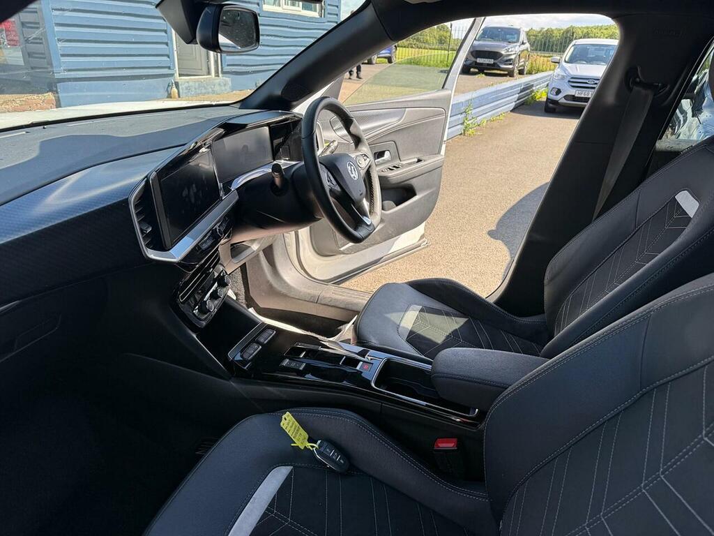 Vauxhall Mokka-e 115Kw Design 54Kwh 2024 White #12