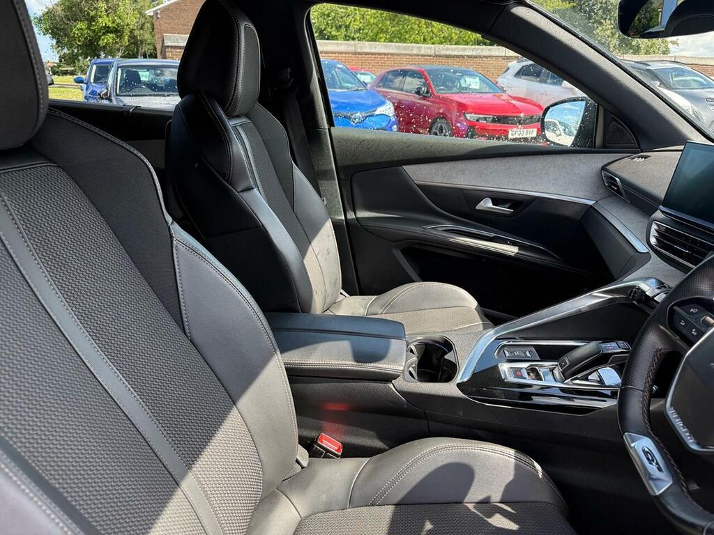 Peugeot 5008 1.2 Puretech Active Premium  #17