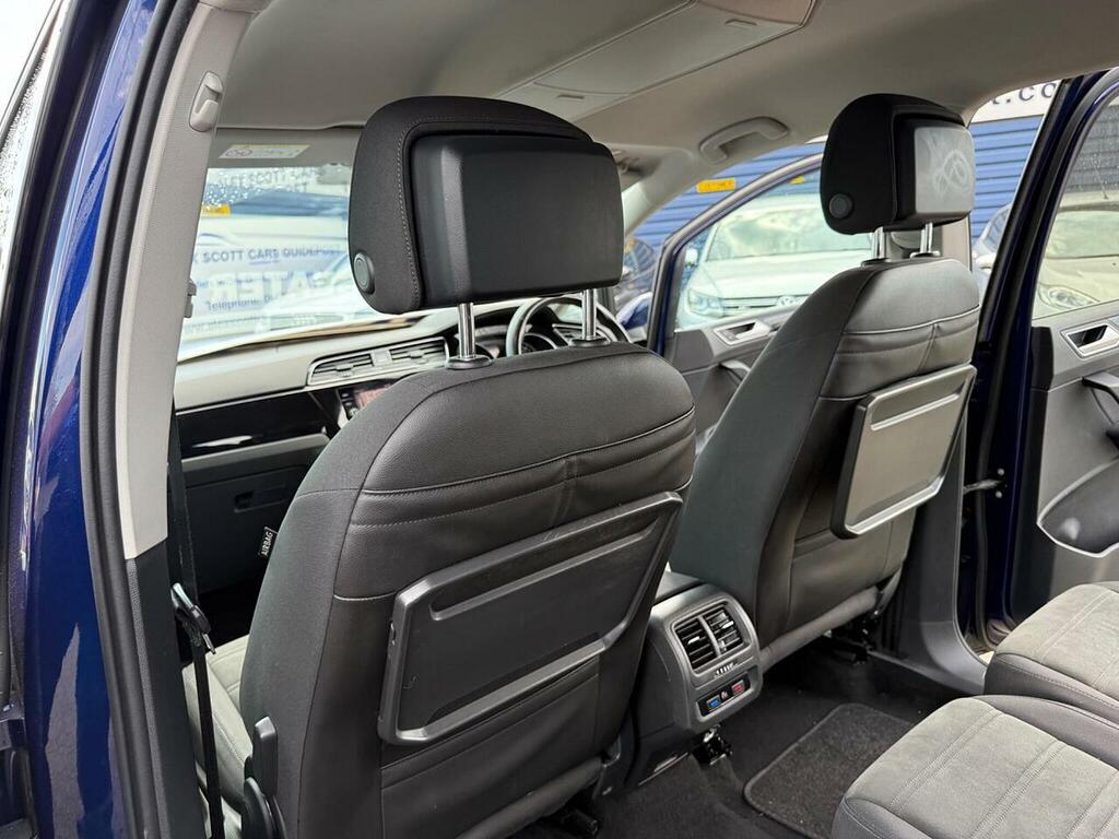 Volkswagen Touran Sel Black #33