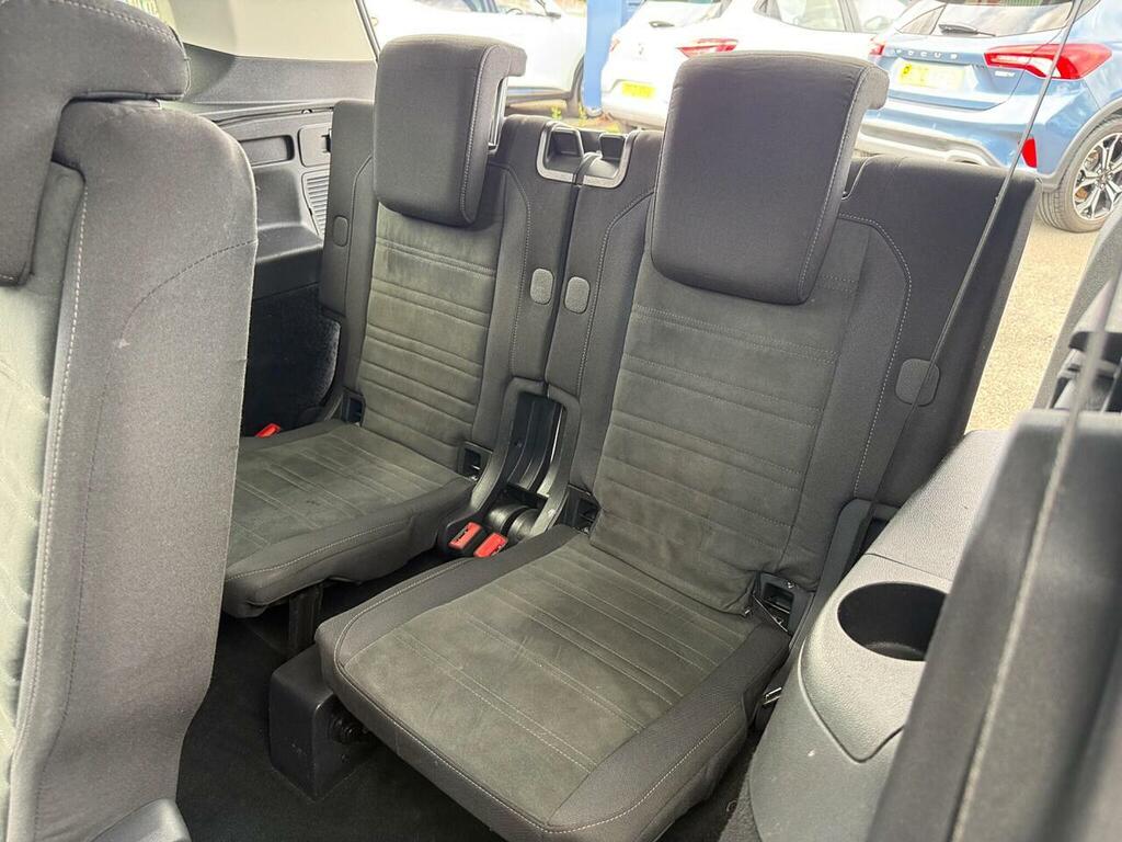 Volkswagen Touran Sel Black #31