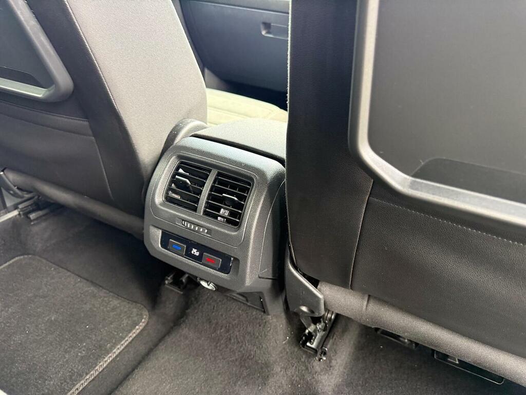 Volkswagen Touran Sel Black #26