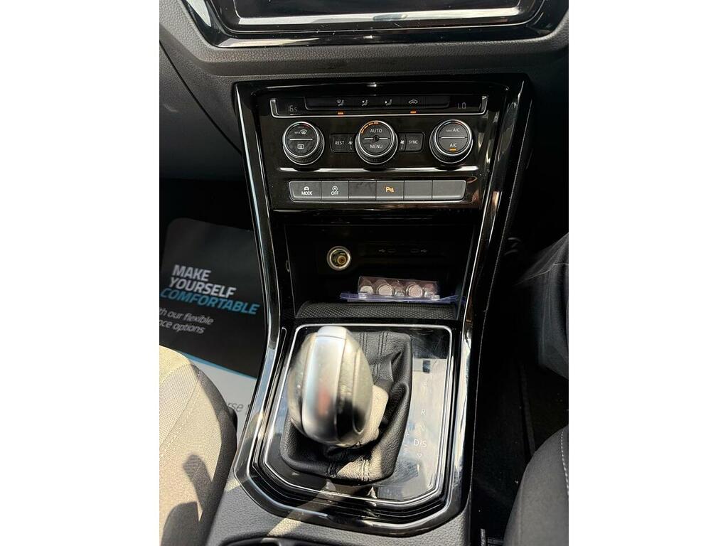 Volkswagen Touran Sel Black #46