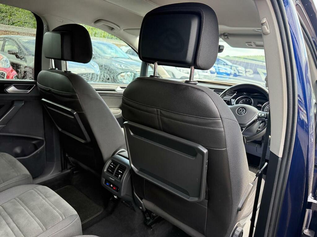 Volkswagen Touran Sel Black #27
