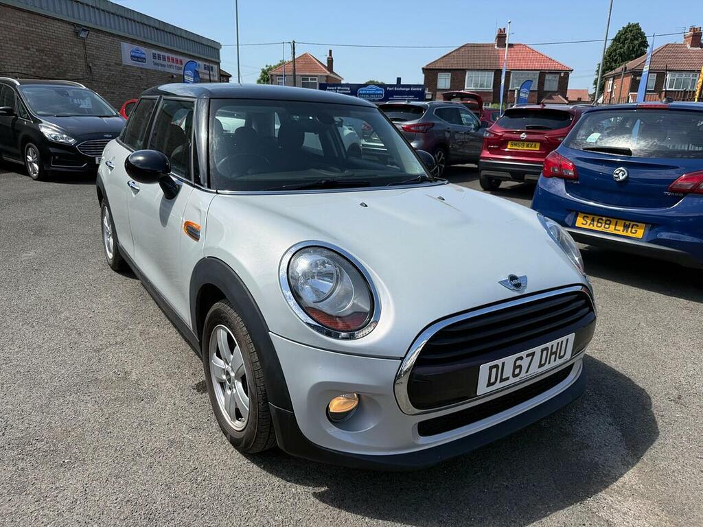 Mini Hatch 1.5 Cooper D Euro 6 Ss Silver #2