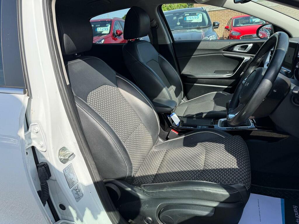 Kia Xceed 1.0T Gdi Isg Connect Blue #18