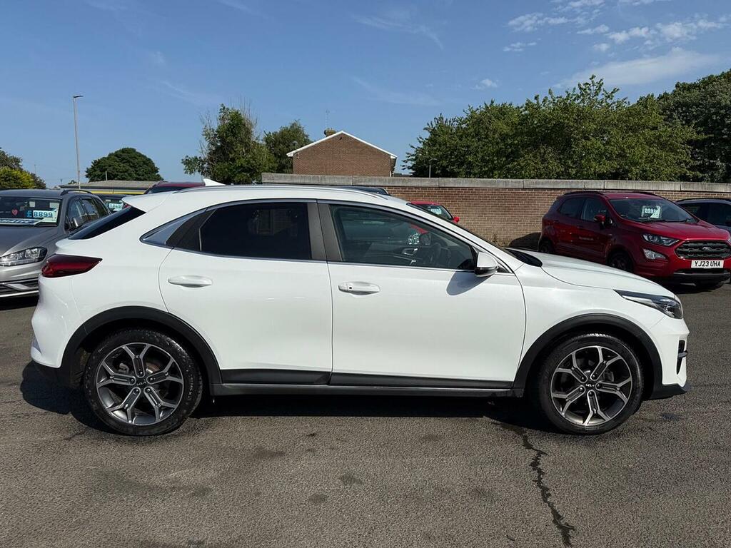 Kia Xceed 1.5 T-gdi 3 Suv Euro 6 Ss 15 White #4