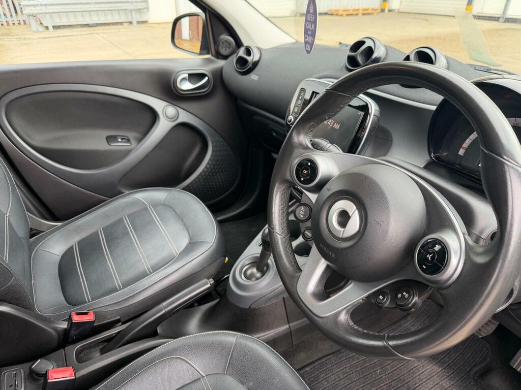 Smart Forfour 1.0 Passion Hatchback Twinamic Euro 6 Red #30