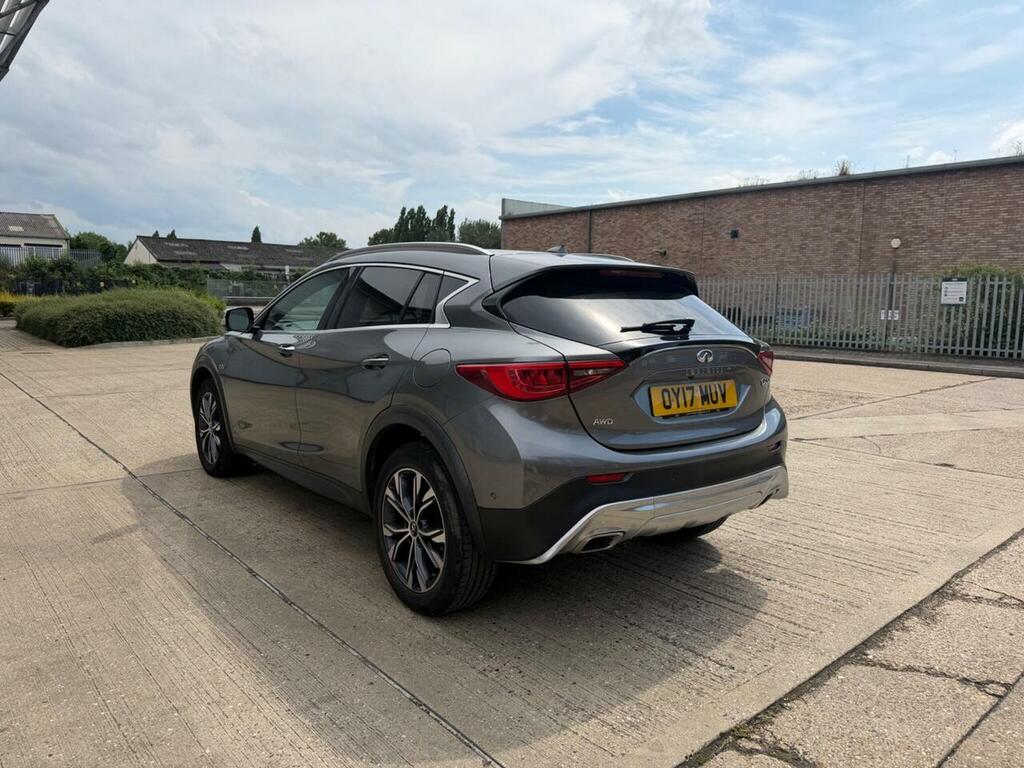 Infiniti QX30 2.2D Premium Tech Dct Black #12