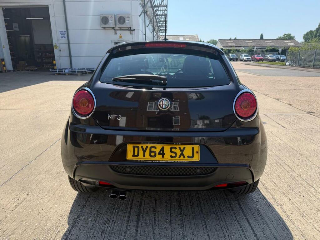 Alfa Romeo MiTo 1.3 Jtdm-2 85 Distinctive  #9