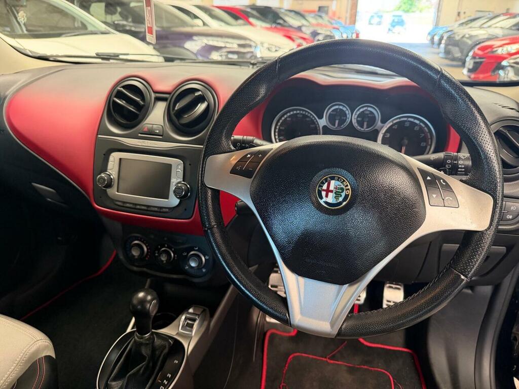 Alfa Romeo MiTo 1.3 Jtdm-2 85 Distinctive  #11