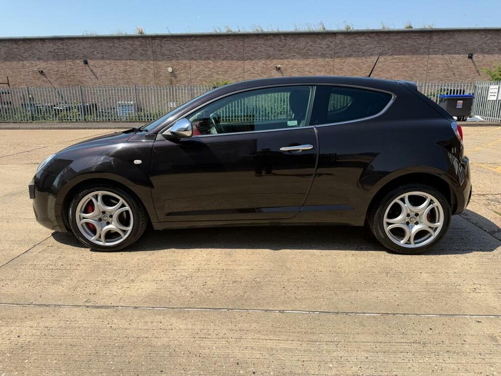 Alfa Romeo MiTo 1.3 Jtdm-2 85 Distinctive  #7