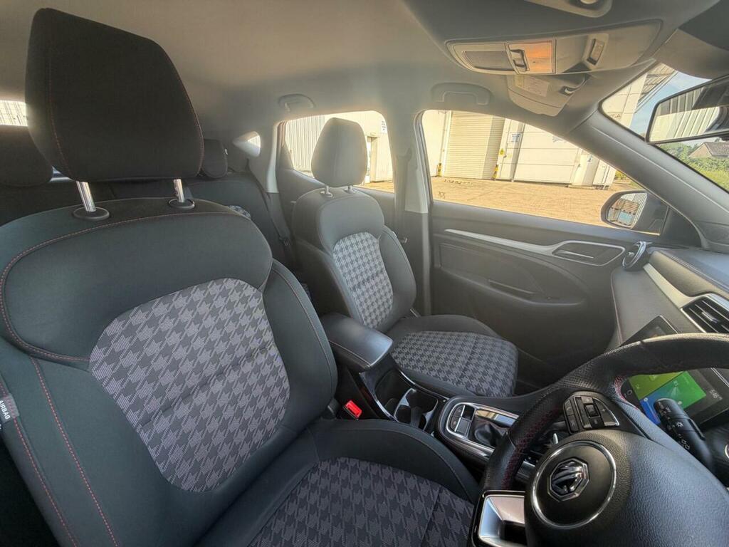 MG ZS 1.0T Gdi Exclusive Dct Black #27