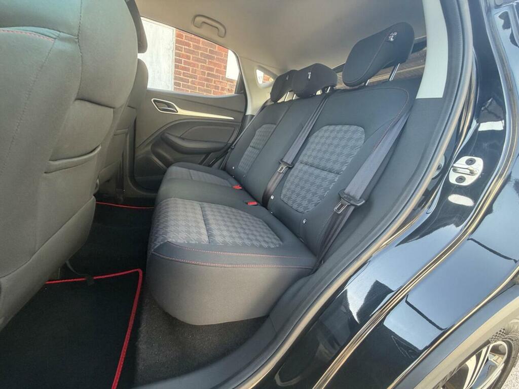 MG ZS 1.0T Gdi Exclusive Dct Black #19