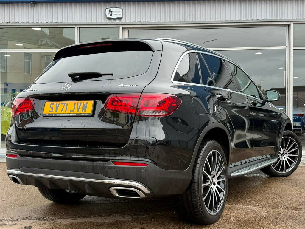 Mercedes-Benz GLC Class 2.0 Glc300de 13.5Kwh Amg Line Premium G-tronic SV71JVW Black #3