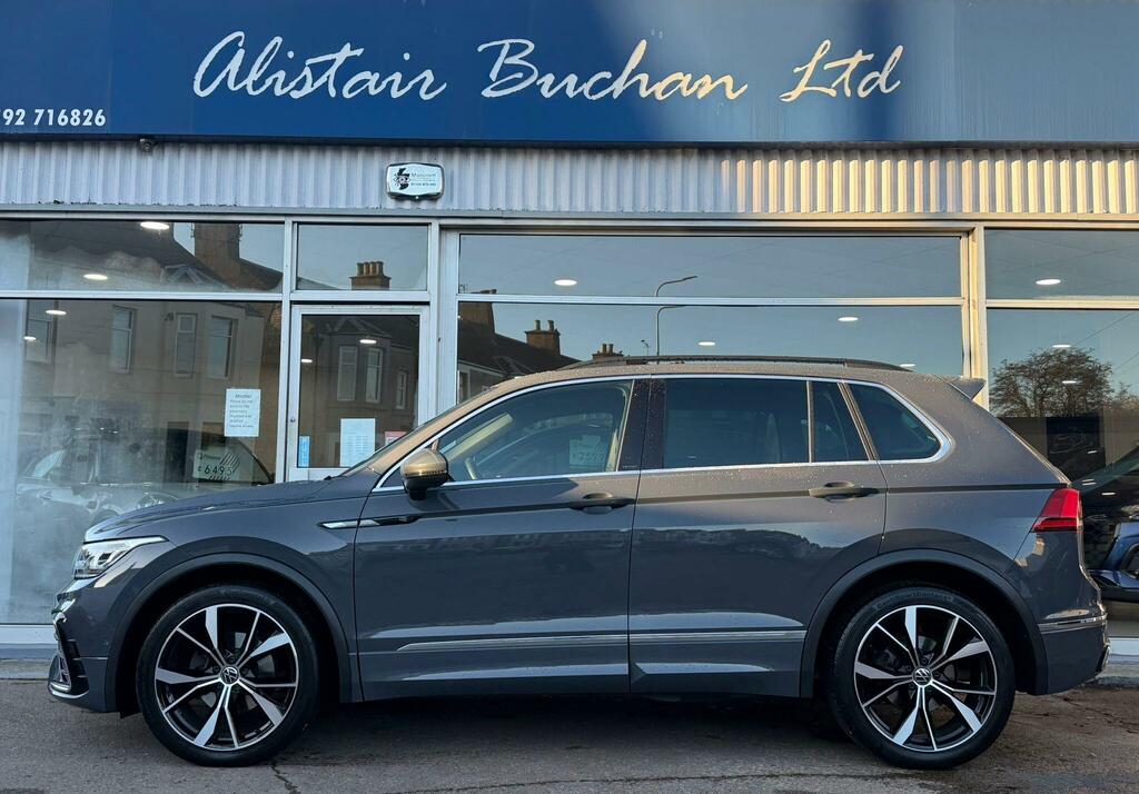 Volkswagen Tiguan 1.5 Tsi R-line Dsg Euro 6 Ss SP23VLF Grey #2