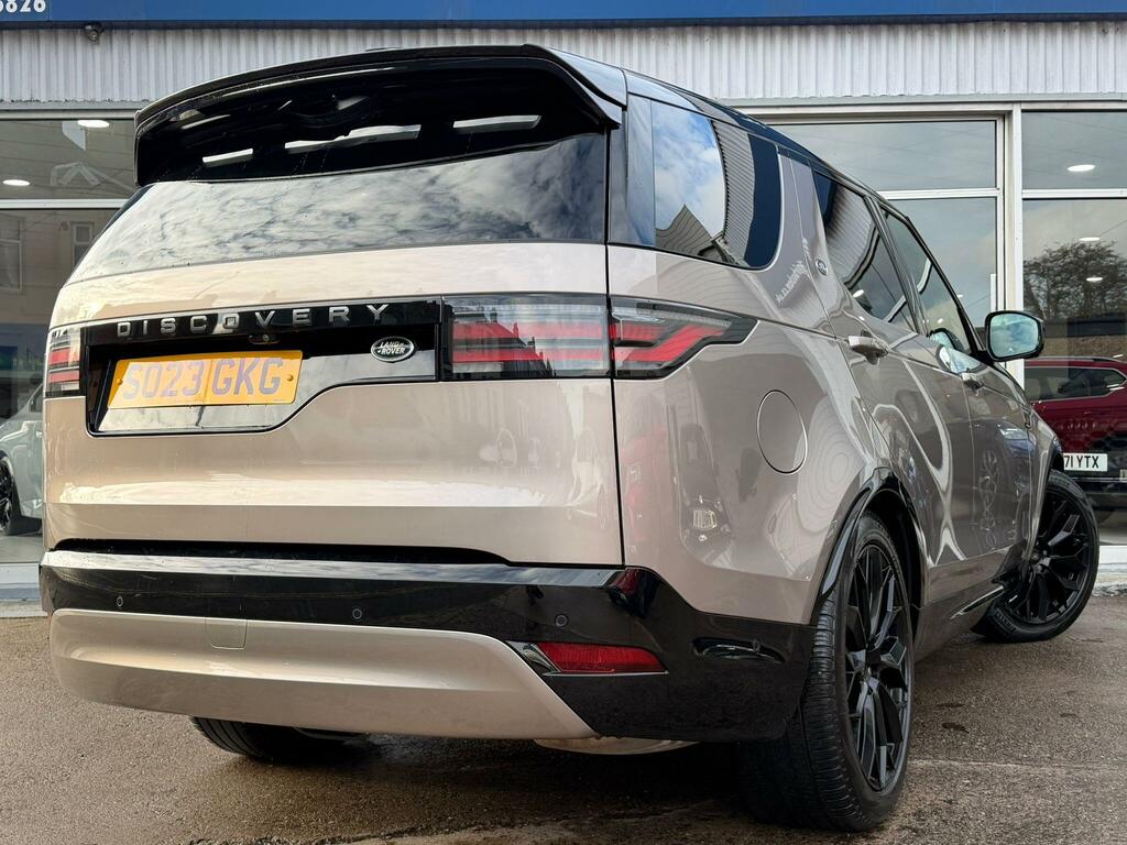 Land Rover Discovery 3.0 D300 Mhev R-dynamic Se 4Wd Euro 6 Ss 5 SO23GKG Brown #3