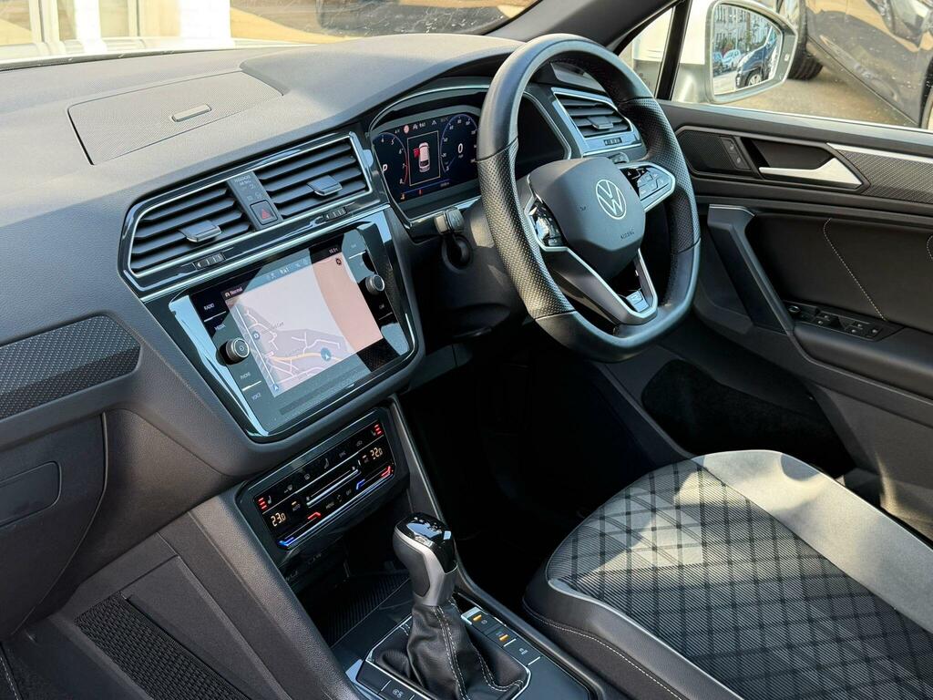 Volkswagen Tiguan 1.5 Tsi R-line Edition Dsg Euro 6 Ss MK73VRV White #5