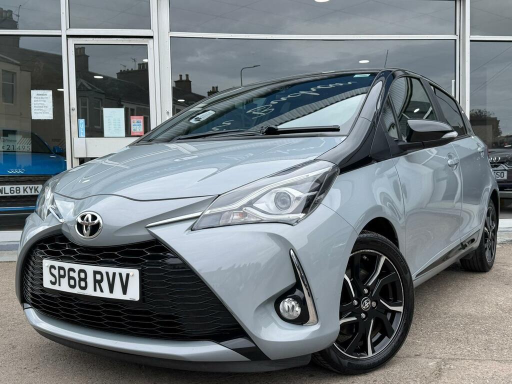 Toyota Yaris 1.5 Vvt-i Cyan Bi-tone Euro 6 SP68RVV Grey