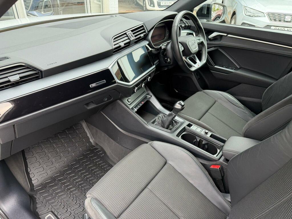 Audi Q3 1.5 Tfsi Cod 35 Black Edition Euro 6 Ss ST22TYZ White #6