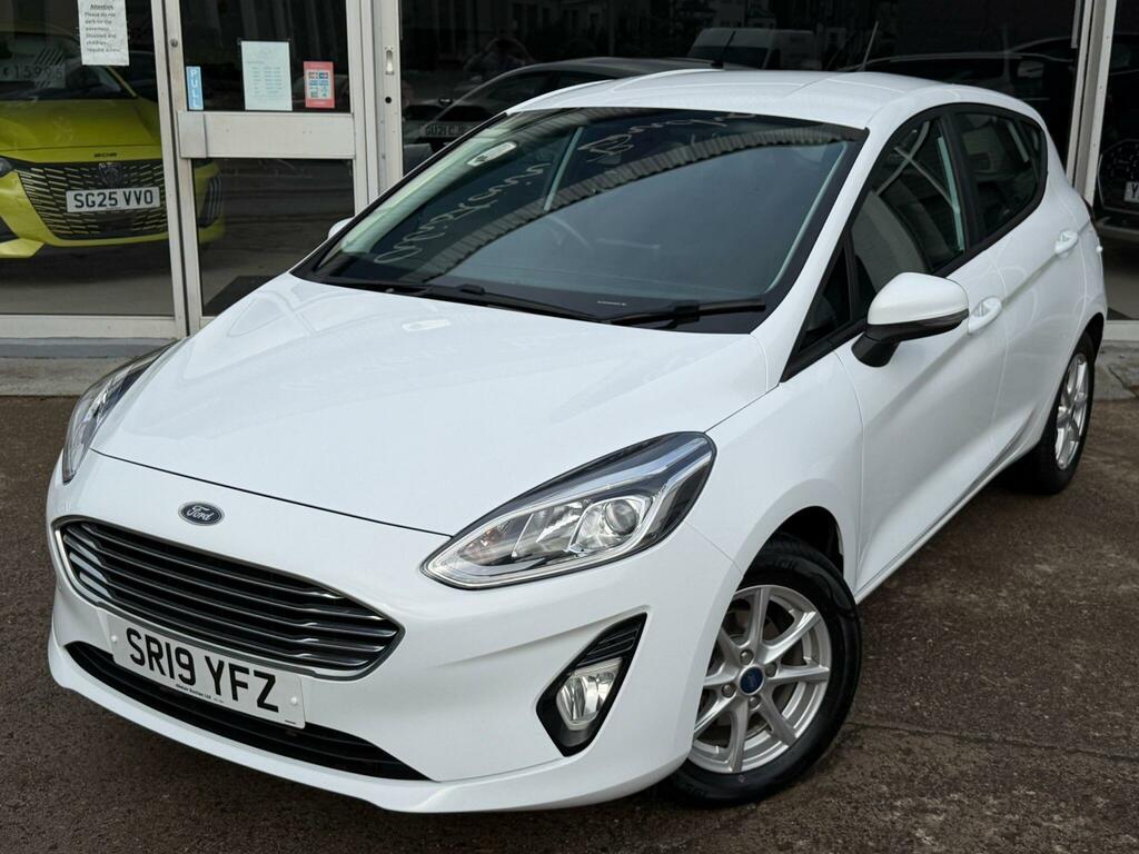 Ford Fiesta 1.1 Ti-vct Zetec Euro 6 Ss SR19YFZ White #4