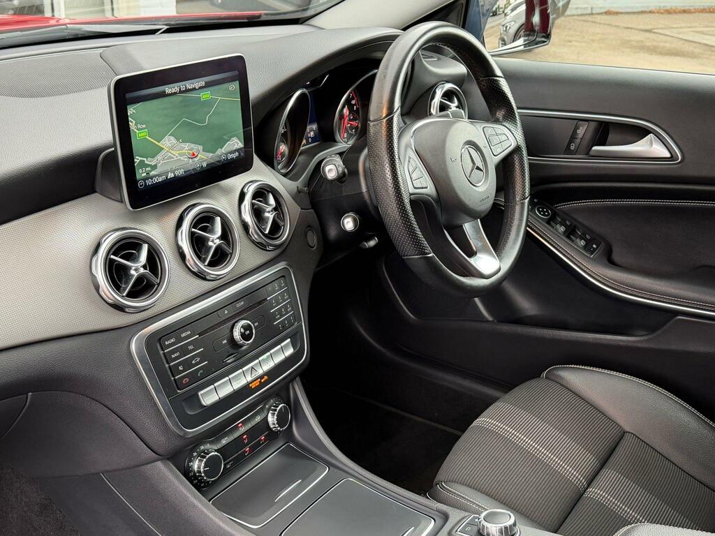 Mercedes-Benz GLA Class 1.6 Gla180 Urban Edition 7G-dct Euro 6 Ss SK69TOU Red #6