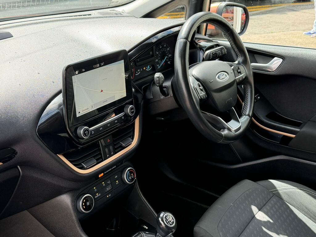 Ford Fiesta 1.0T Ecoboost Zetec Bo Play Series Euro 6 Ss 5 SV18LSJ Brown #6