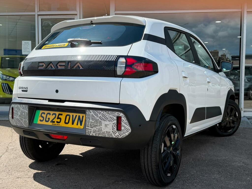 Dacia Spring 65 26.8Kwh Extreme SG25OVN White #3